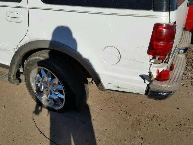 1FMPU18L5YLB51252 - 2000 FORD EXPEDITION WHITE photo 9