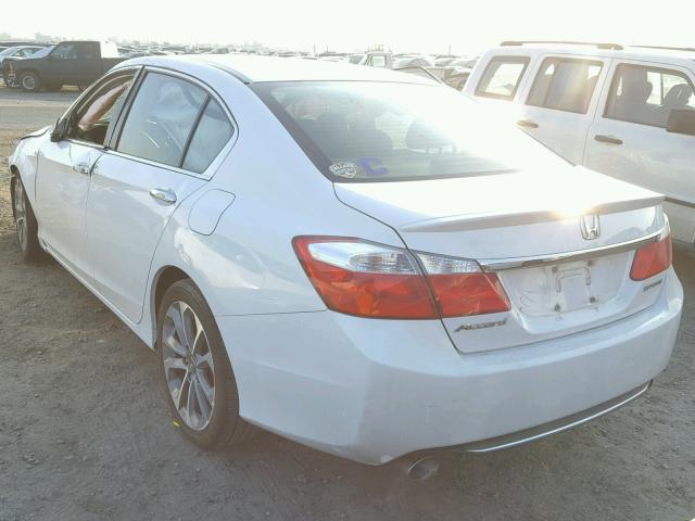 1HGCR2F57FA048004 - 2015 HONDA ACCORD SPO WHITE photo 3