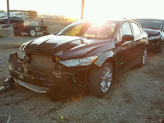 3FA6P0LU3HR247583 - 2017 FORD FUSION SE BLACK photo 2