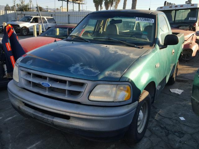 1FTDF1722VKC14271 - 1997 FORD F150 GREEN photo 2