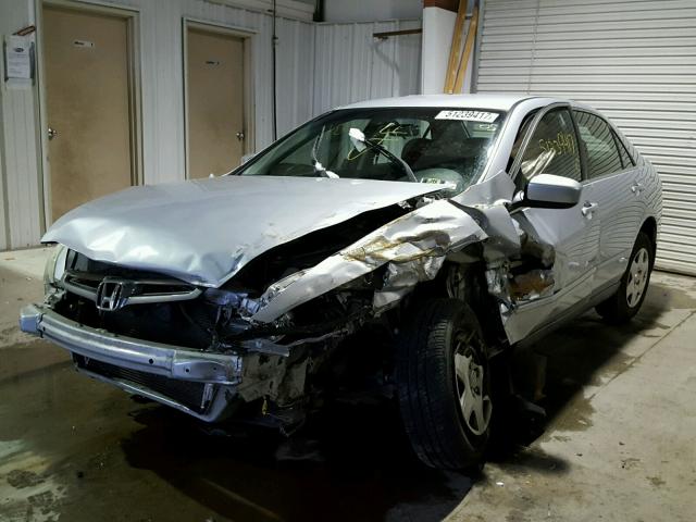 1HGCM56485A184924 - 2005 HONDA ACCORD LX SILVER photo 2