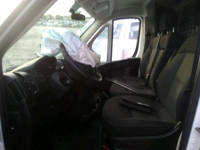 3C6TRVCG8HE523530 - 2017 RAM PROMASTER 白色 照片 5