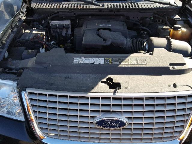 1FMFU18L24LA17336 - 2004 FORD EXPEDITION BLACK photo 7