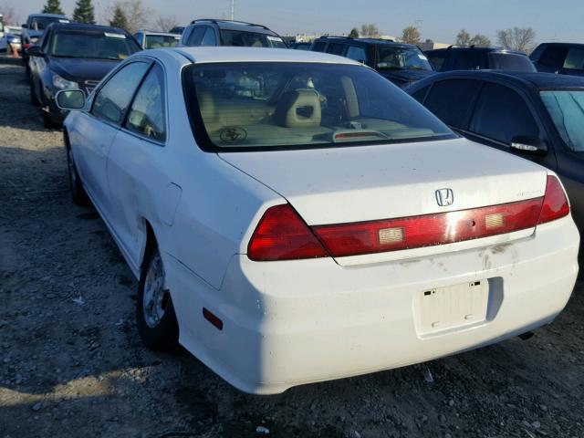 1HGCG32731A019661 - 2001 HONDA ACCORD EX WHITE photo 3