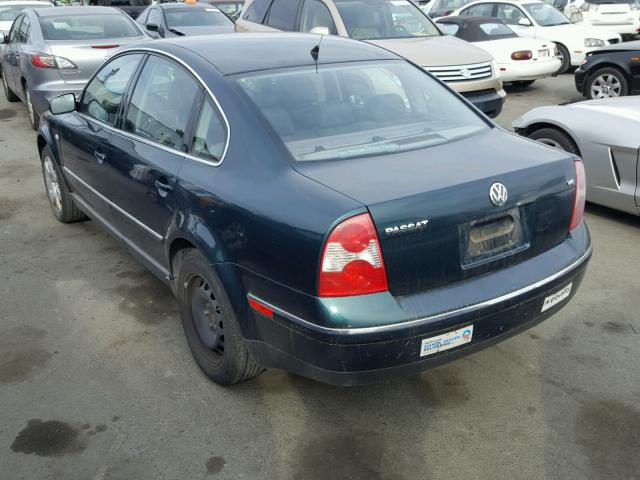 WVWRH63B81P101490 - 2001 VOLKSWAGEN PASSAT GLX GREEN photo 3