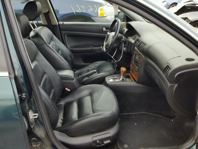 WVWRH63B81P101490 - 2001 VOLKSWAGEN PASSAT GLX 绿色 照片 5