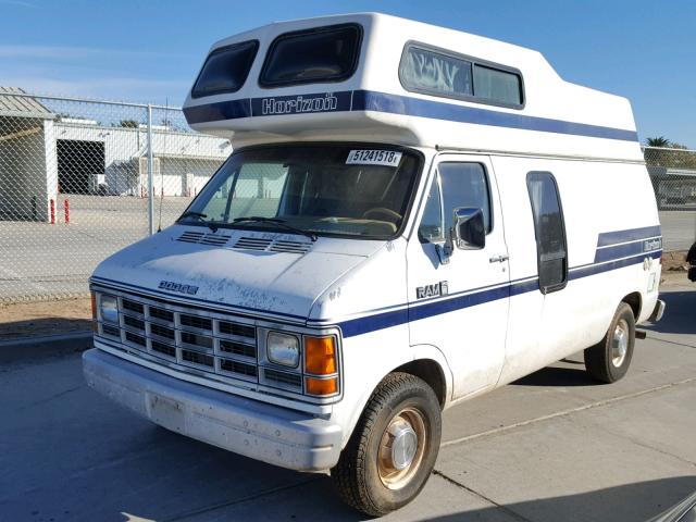 2B6HB21YXKK400425 - 1989 DODGE RAM VAN B2 TWO TONE photo 2