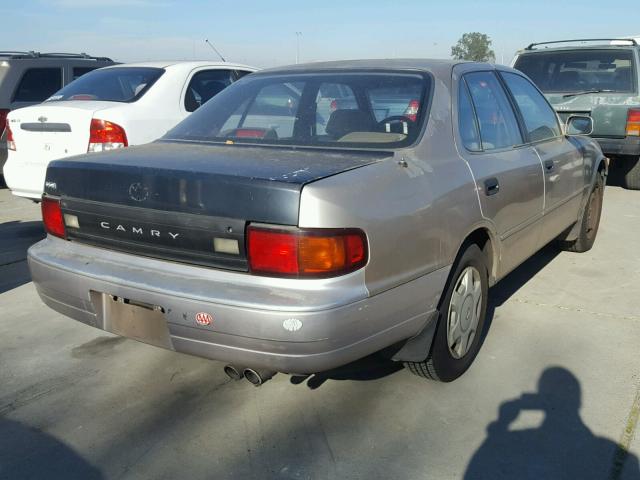 JT2BF12KXT0185229 - 1996 TOYOTA CAMRY LE BEIGE photo 4