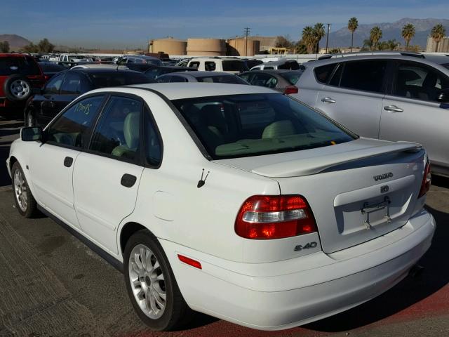 YV1VS27564F025561 - 2004 VOLVO S40 1.9T WHITE photo 3