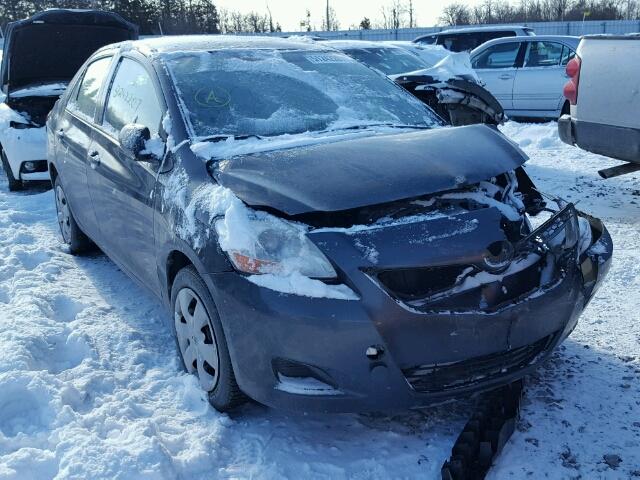 JTDBT923281244847 - 2008 TOYOTA YARIS GRAY photo 1