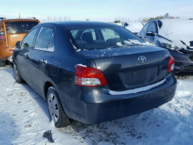 JTDBT923281244847 - 2008 TOYOTA YARIS GRAY photo 3