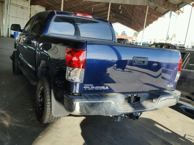 5TFDV58108X081436 - 2008 TOYOTA TUNDRA CRE BLUE photo 3