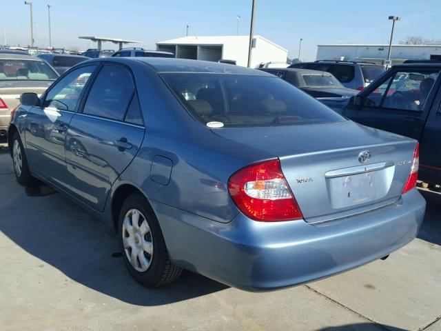 4T1BE32K73U701637 - 2003 TOYOTA CAMRY LE BLUE photo 3