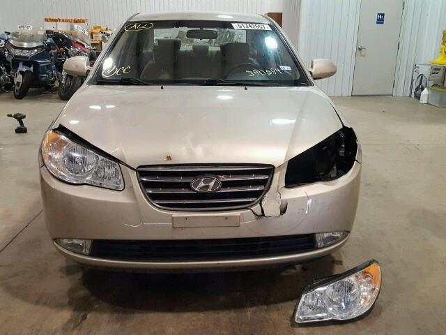 KMHDU46D88U390594 - 2008 HYUNDAI ELANTRA GL GOLD photo 9