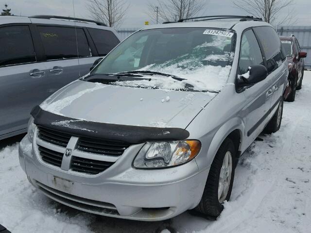 1D4GP45R07B217882 - 2007 DODGE CARAVAN SX SILVER photo 2