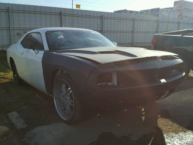 2C3CDZAG9FH906402 - 2015 DODGE CHALLENGER WHITE photo 1