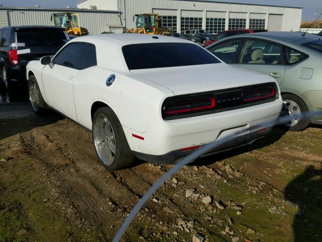 2C3CDZAG9FH906402 - 2015 DODGE CHALLENGER WHITE photo 3