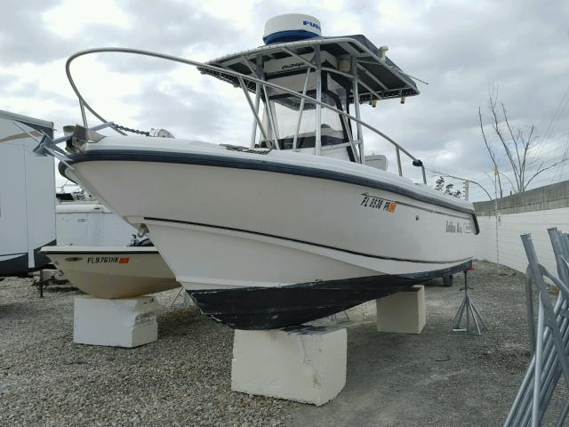 USBWCAK488E000 - 2000 BOST BOAT WHITE photo 2