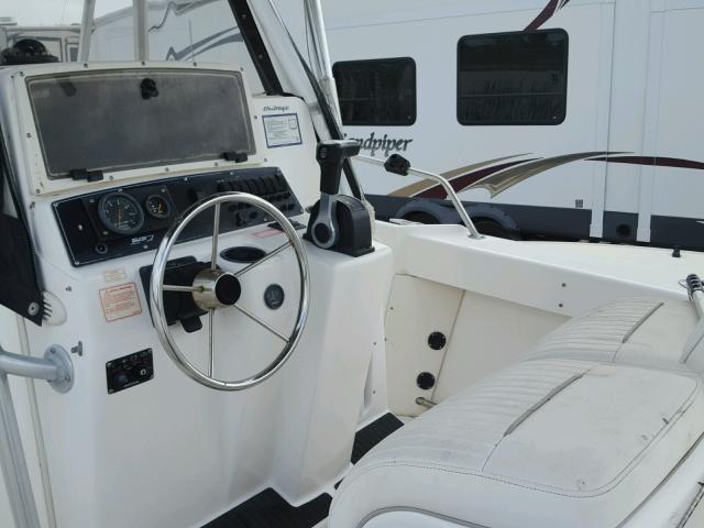 USBWCAK488E000 - 2000 BOST BOAT WHITE photo 5