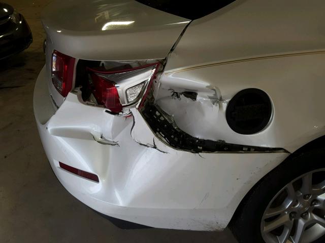 1G11C5SL7FF156650 - 2015 CHEVROLET MALIBU 1LT WHITE photo 9