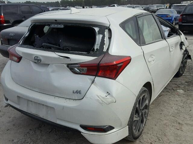 JTNKARJE8GJ515185 - 2016 TOYOTA SCION IM WHITE photo 4