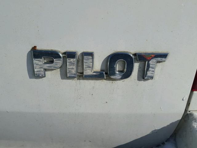 2HKYF18775H511479 - 2005 HONDA PILOT EXL WHITE photo 9