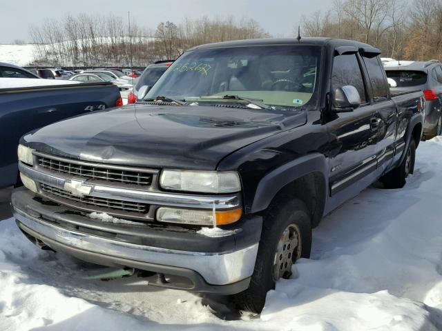 1GCEK19T62E179511 - 2002 CHEVROLET SILVERADO BLACK photo 2