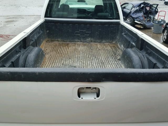 1GCHC23U36F142126 - 2006 CHEVROLET SILVERADO WHITE photo 9