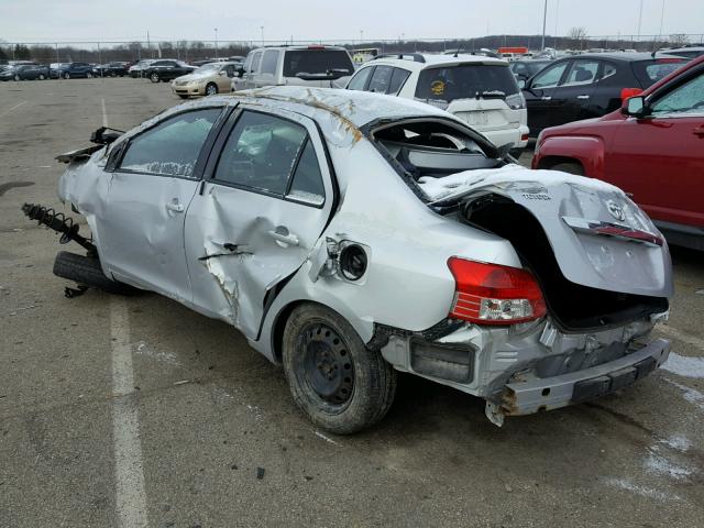 JTDBT923171166334 - 2007 TOYOTA YARIS SILVER photo 3