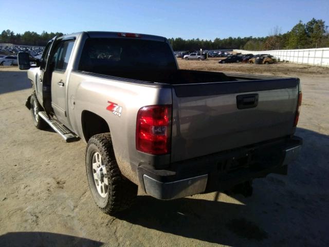 1GC1KXC86EF113402 - 2014 CHEVROLET SILVERADO GRAY photo 3