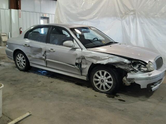 KMHWF35H45A105646 - 2005 HYUNDAI SONATA GLS SILVER photo 9