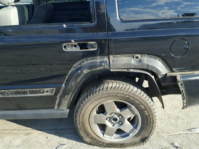 1J8HG48N46C125136 - 2006 JEEP COMMANDER BLACK photo 10