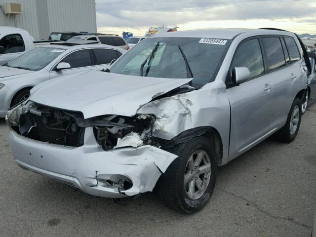 5TDZA3EH2AS001847 - 2010 TOYOTA HIGHLANDER SILVER photo 2