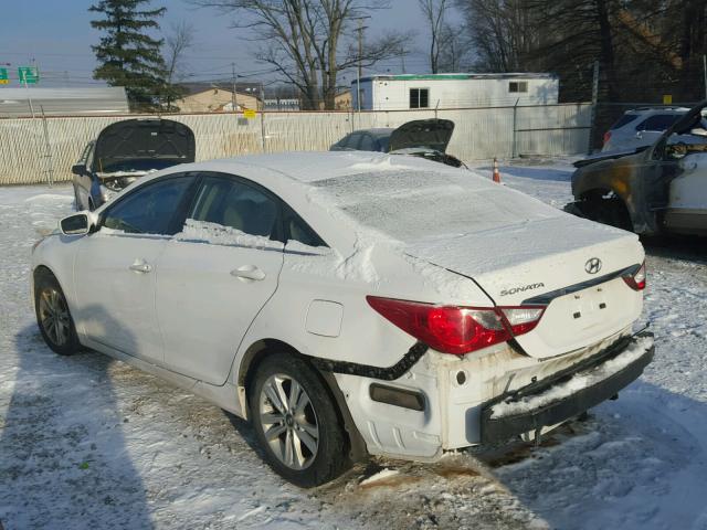 5NPEB4AC7CH407028 - 2012 HYUNDAI SONATA GLS WHITE photo 3