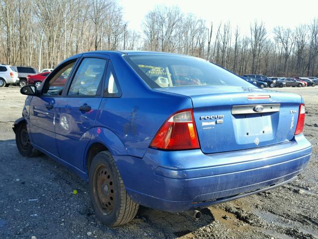 1FAHP34N65W127593 - 2005 FORD FOCUS ZX4 BLUE photo 3