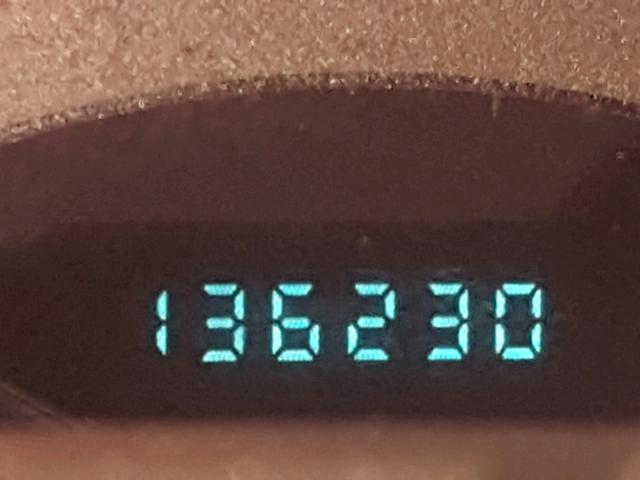 1J4GL38K65W561444 - 2005 JEEP LIBERTY RE BEIGE photo 8