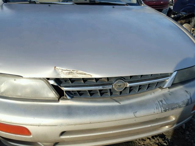 JN1CA21D1VT832320 - 1997 NISSAN MAXIMA GLE BEIGE photo 9