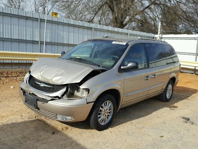 2C8GP64LX2R631167 - 2002 CHRYSLER TOWN & COU GOLD photo 2