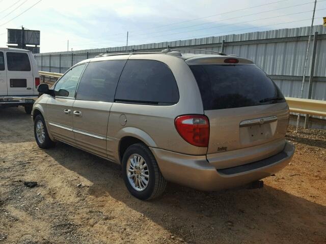 2C8GP64LX2R631167 - 2002 CHRYSLER TOWN & COU GOLD photo 3