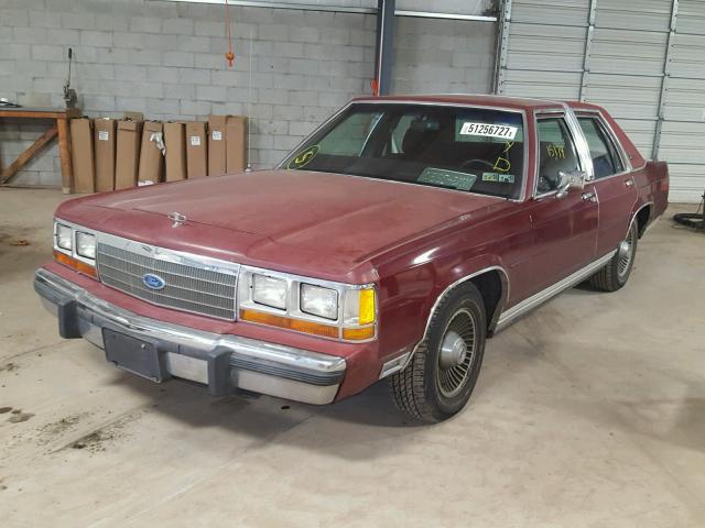 2FABP74F9KX224485 - 1989 FORD CROWN VICT BURGUNDY photo 2