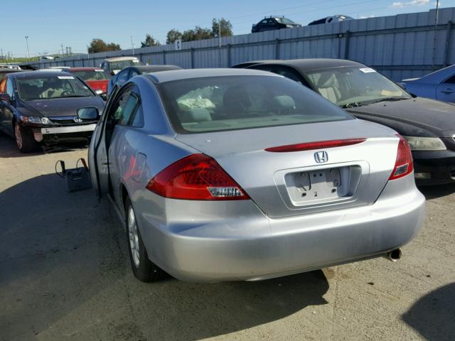 1HGCM72397A020657 - 2007 HONDA ACCORD LX SILVER photo 3