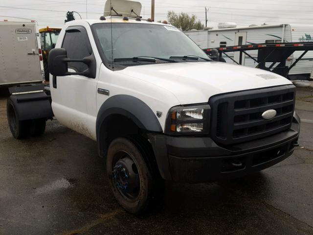 1FDXF46Y06EC68572 - 2006 FORD F450 SUPER WHITE photo 1