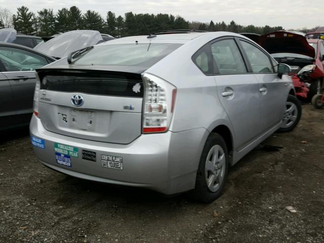 JTDKN3DU0B1437194 - 2011 TOYOTA PRIUS SILVER photo 4