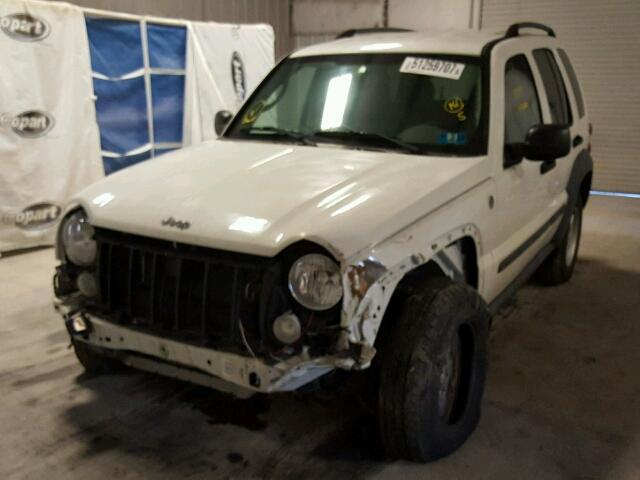 1J4GL48K17W523192 - 2007 JEEP LIBERTY SP WHITE photo 2