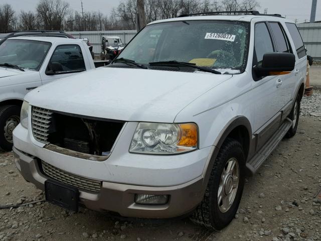 1FMFU17L73LC34381 - 2003 FORD EXPEDITION WHITE photo 2