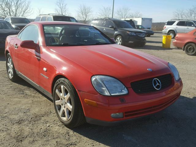 WDBKK47F6YF160699 - 2000 MERCEDES-BENZ SLK 230 KO RED photo 1