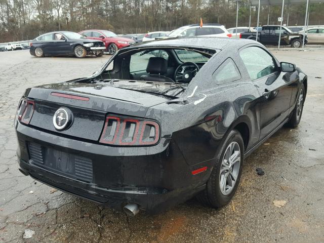 1ZVBP8AM3E5264275 - 2014 FORD MUSTANG BLACK photo 4