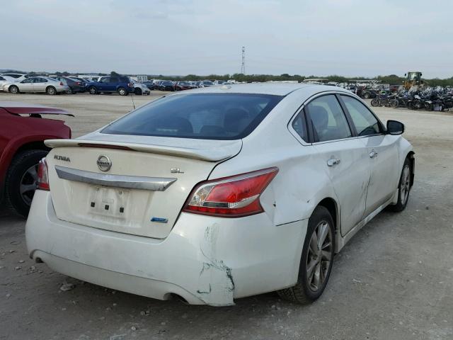 1N4AL3APXDN468020 - 2013 NISSAN ALTIMA WHITE photo 4