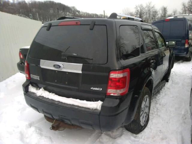 1FMCU941X8KC68154 - 2008 FORD ESCAPE LIM BLACK photo 4