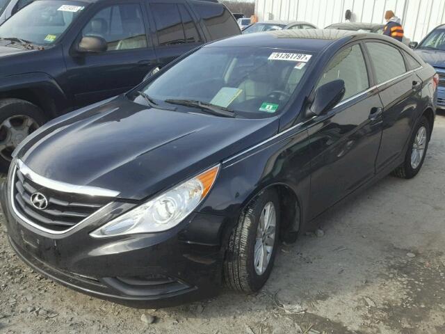 5NPEB4AC6BH207000 - 2011 HYUNDAI SONATA GLS BLACK photo 2